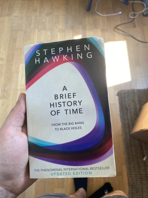 A Brief History of Time: From the Big Bang to Black Holes - Stephen W. Hawking