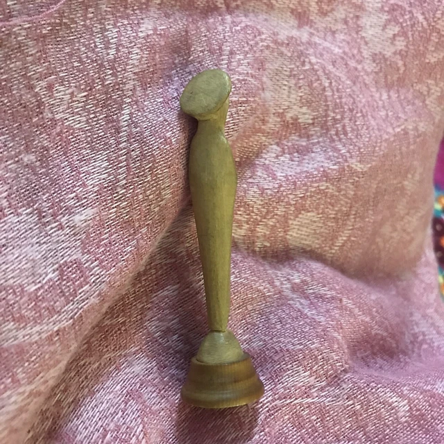 French 3” WOOD HAND CARVED Statue Virgin Mary Our Lady Small Detailed 7