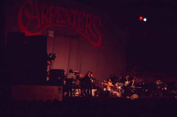 The Carpenters 1972 Japan Tour Karen Carpenter, Richard Carpenter MUSIC PHOTO 19