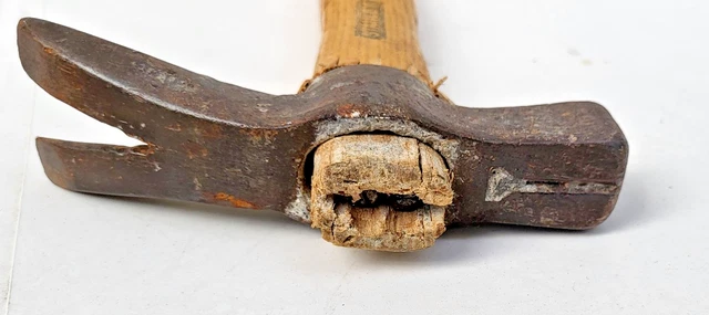 MARTEAU DE MENUISIER manufrance outil métier ancien d'emballeur EUR 15
