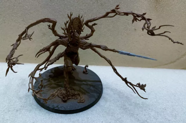 Warhammer Age of Sigmar Sylvaneth The Lady of Vines