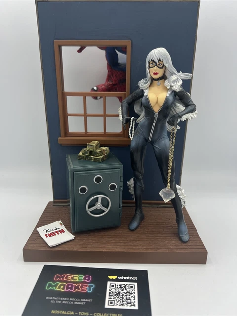 Spider-Man Black Cat 2012 Marvel Diamond Select Black Cat Action Figure
