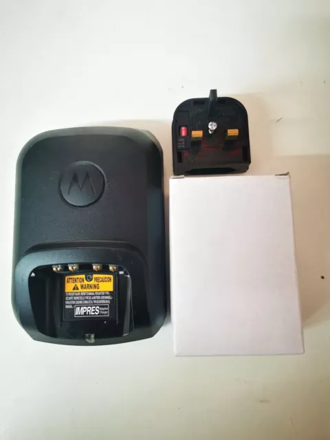 MOTOROLA Impres Charger  DP3400 DP3600 DP2400e DP4400e DP4600e DP4800e + Non E *