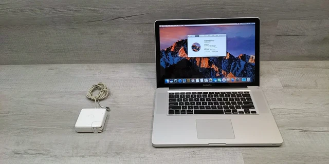 Apple MacBook Pro (15-inch Mid 2010) 2.4 GHz Intel core i5 320GB HDD 8GB RAM