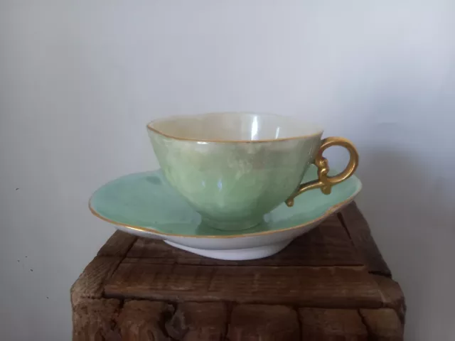 Ancienne Tasse et Soucoupe Sarreguemines Porcelaine Fine Française Ancienne