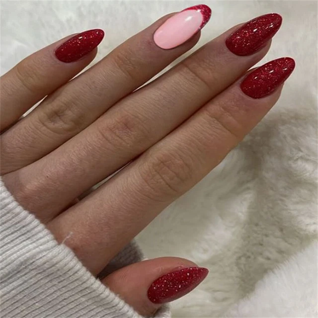 77 Outstanding Christmas Nail Designs to Celebrate This Year | Stylish  Belles | Christmas nails acrylic, Shiny nails designs, Red christmas nails