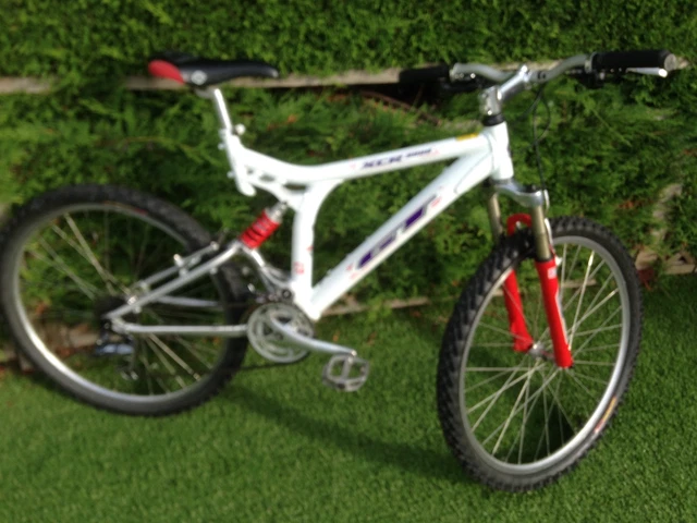 GT XCR3000 GT・i-drive GT XCR bike check - 2000 XCR3000 iDrive - YouTube