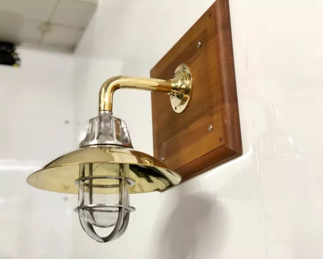 Beautiful Home Interior Wall Design Aluminum & Brass Sconce Light Fixture