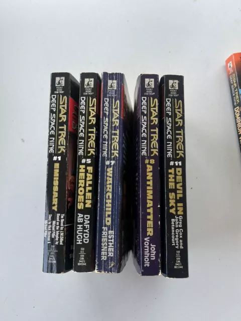 Star Trek: The Next Generation/Deep Space Nine Lot of 12 Paperback Books