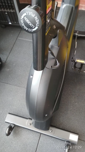 bodymax mb40 indoor cycle with magnetic resistance