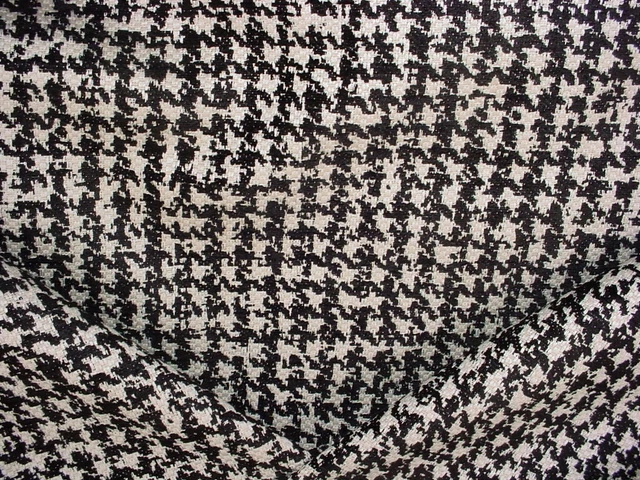 8-5/8Y Robert Allen Duralee 258701 Scottish Check Houndstooth Upholstery Fabric