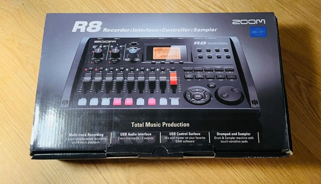 Zoom R8 - Multitrack Recorder in OVP
