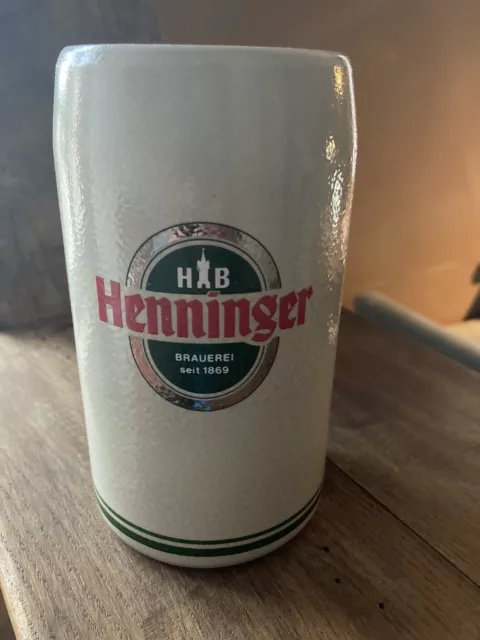 Henninger Pils Bierkrug 0,5l Krug Steinkrug Tonkrug Steingut Bier