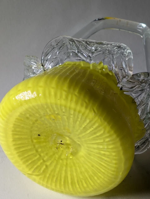 Jhd ANTIKER 19. JHD Victorian Glas Vase Glaskorb mit Henkel gelb evtl ...