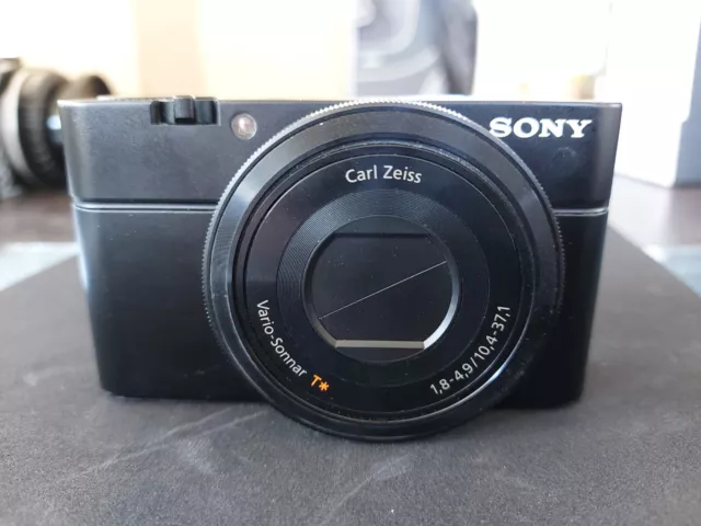 Sony Cyber-shot DSC-RX100 20.2 Mpix Digital Compact Camera (Preowned)