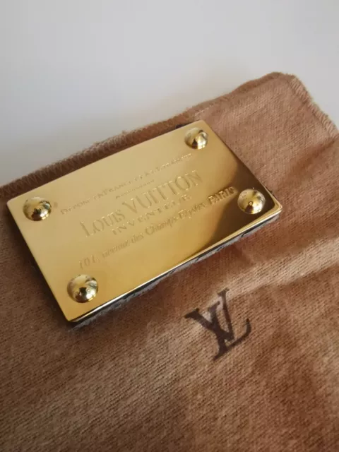 Sac louis vuitton deals avec plaque