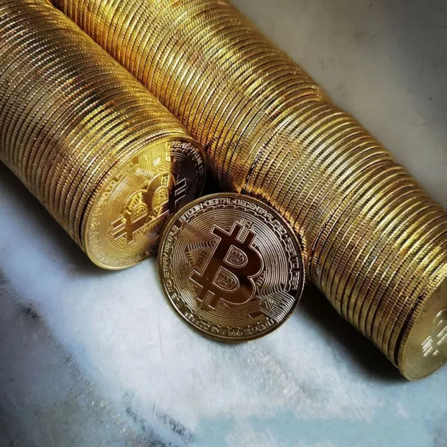 Bitcoin BTC Coin 50 lot Cryptomonnaie  de Collection plaquées or