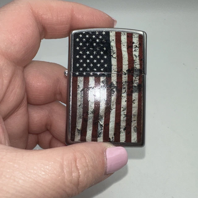 ZIPPO Cigarette Lighter American Flag Collectible Smoking Accessory NEW 2014