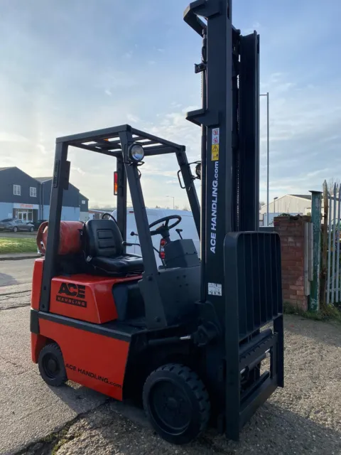 Compact Nissan 1.5t Gas Forklift Hire-£59.99pw Buy-£6995 HP-£53.50pw AH1511 3