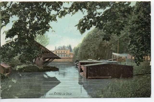 REIMS - Marne - CPA 51 - Vesle Canal Batellerie  bords de la vesle bateau lavoir