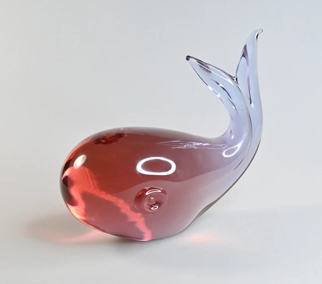 Vintage Murano Italy Hand Blown Glass Paperweight Maroon Whale Fish #426