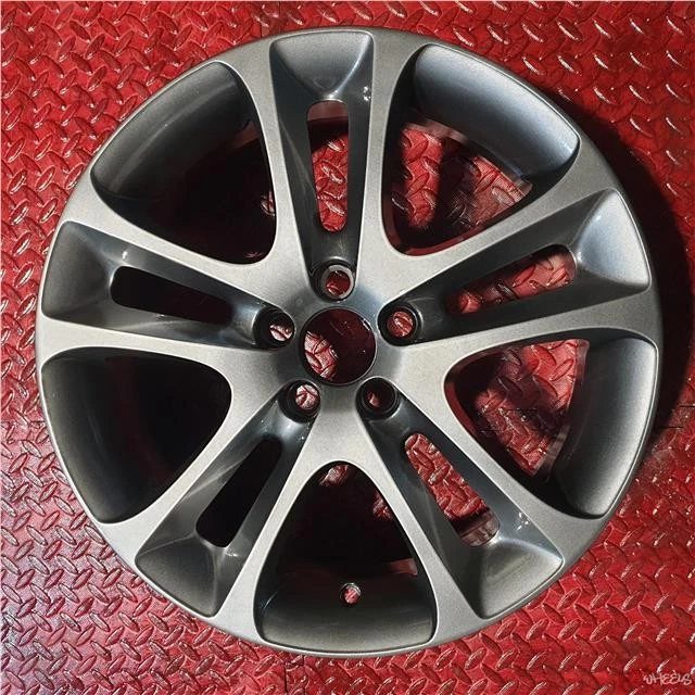 0861 Volvo S40 V50 C30 Atreus 18" Gunmetal Single Refurbished Alloy Wheel