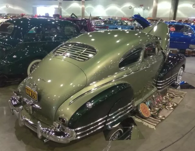 1942-1948 Aerosedan Fleetline (Gm) Venetian Blinds *Sale*