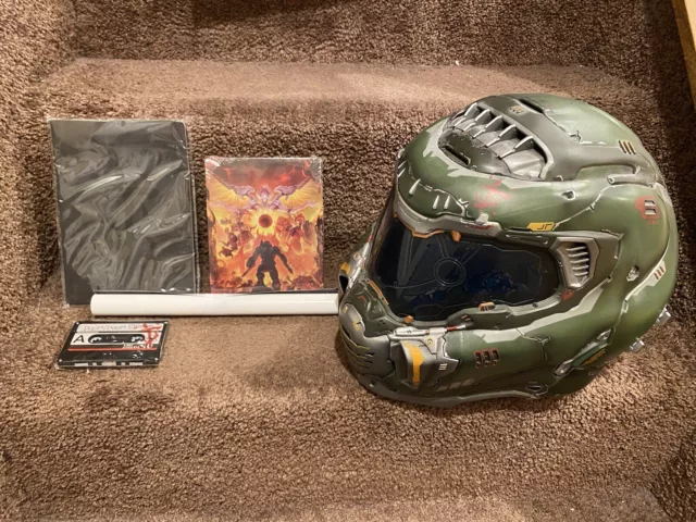  Limited Run Classic Doom Helmet Collector's Bundle : Musical  Instruments