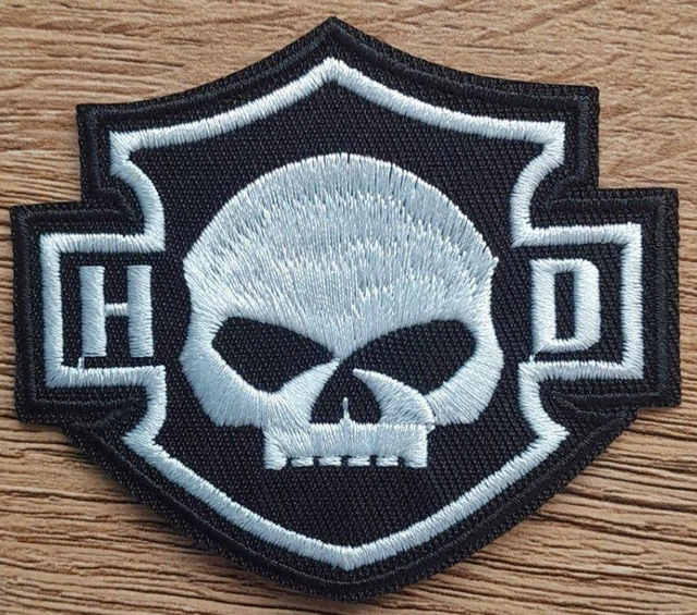 Badges, Patches & Pins, Automotive Accessories & Merchandise