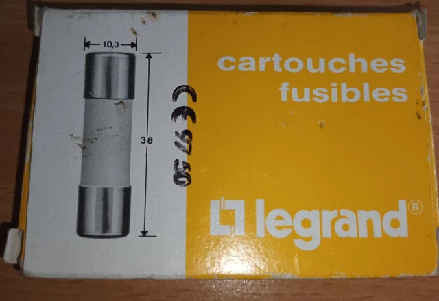 10 Cartouche fusible industrielle type aM 10x38 sans voyant - 25A legrand 130 25