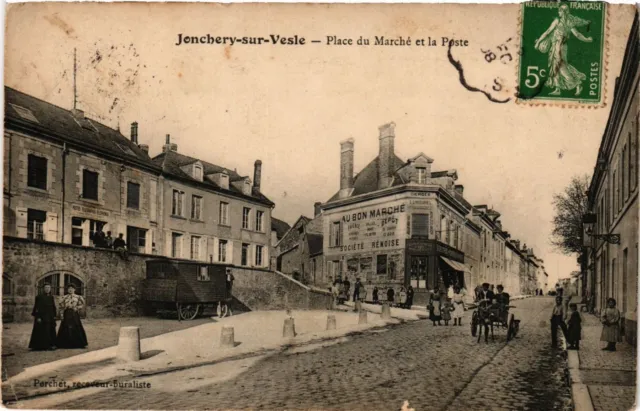CPA JONCHERY-sur-VESLE - Place du Marché (364417)