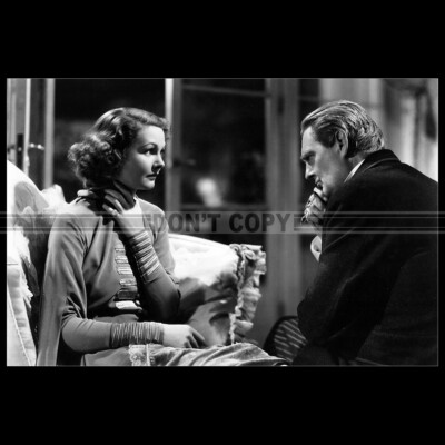 1935 MARK OF THE VAMPIRE Photo F.001133 LIONEL BARRYMORE & ELIZABETH ALLAN 
