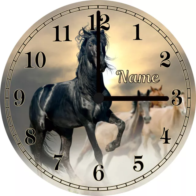 (20.33) Wanduhr Kinderuhr Pferd Hengst Stute Fohlen Pony Friese / Inkl. Name