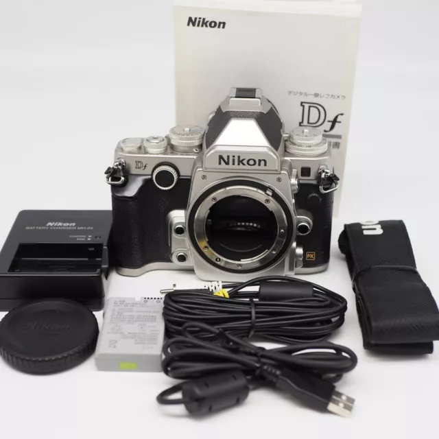 [ 12067 shots ] Nikon Df 16.2MP Digital SLR Camera Body (Silver) [ Near Mint ]