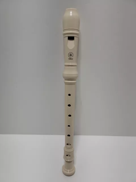 Yamaha Music Soprano Plastic Flute Recorder Baroque 13'' YRS-24B...