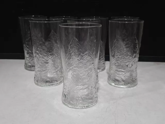 SET OF 8-  Arcoroc Glass Christmas Holly Tree 5 7/8" Tumblers Glasses 16OZ