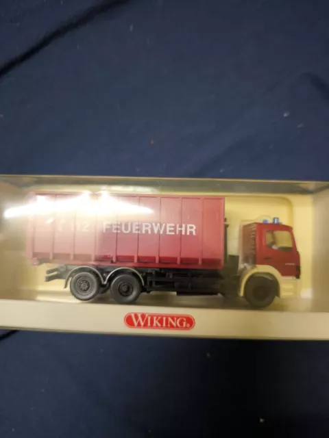 Wiking 6240134 Mercedes Benz Atego Firefighters 1/87