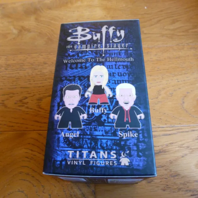 Buffy Vampire Slayer Bloody Spike Titans Vinyl Figure Horror Block Exclusive 3
