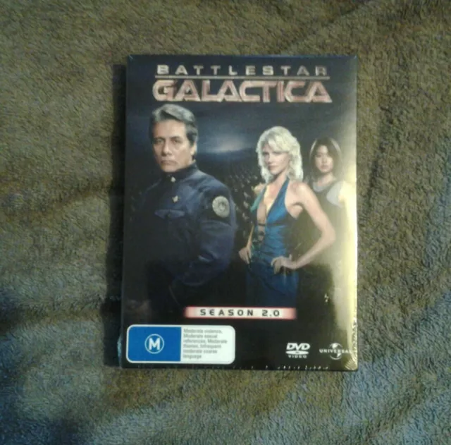 Battlestar Galactica - Series 2 - Complete (DVD, 2006, 6-Disc Set, Box Set)