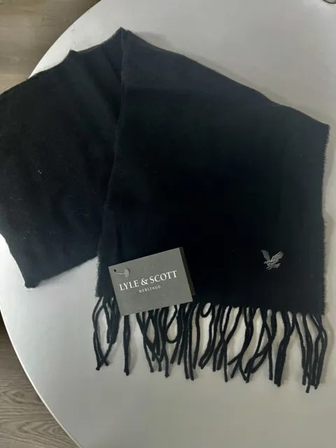 Lyle and Scott  Heritage Lambswool Scarf - Black ( RRP. £40)