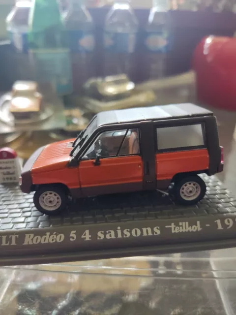 Miniature Voiture Universal Hobbies  1/43 RENAULT Rodéo. exp FRANCE uniquement.
