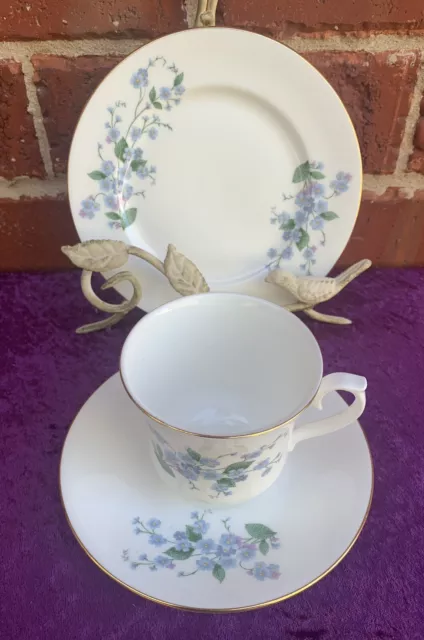 QUEEN ANNE VINTAGE TRIOS X2 - c1960’s, English Bone China 3