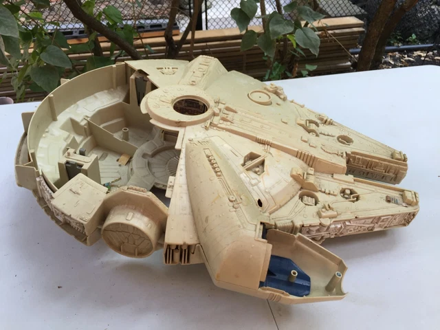 Véhicule Star Wars 22,5 Cm Odelo De Vehículo BANDAI 006 Star Wars Illenniu Falcon Kit De Odelo Faucon Millenium Lego Véhicule Star Wars 22,5 Cm Odelo De Vehículo BANDAI 006 Star Wars Illenniu Falcon Kit De Odelo Faucon Millenium Lego