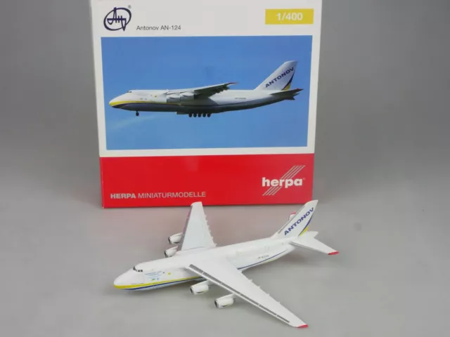 Herpa 1/400 Antonov AN-124 Großraumfrachter UR-82008 562478 Aereo Box 126938