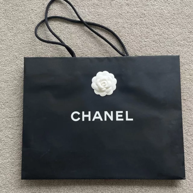 AUTHENTIC CHANEL BEAUTY Shopping Bag Paper Bag Gift Bag Empty Mini Size  £4.99 - PicClick UK