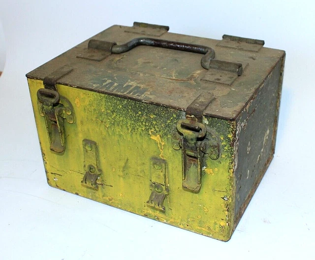 Antique Metal Strongbox, Ammo Box, 9-1/4"x 7"x 5-7/8"