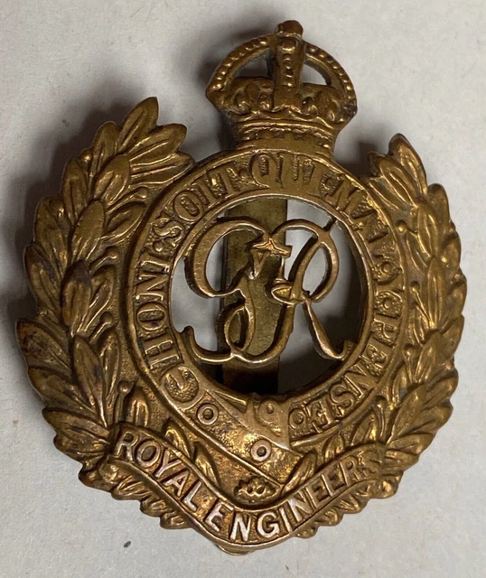 WW2 BRITISH ARMY - Royal Engineers GVI brass other ranks cap badge. £9. ...