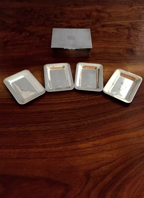 Prill Silver Co Card Shark Silverplate Cigarette Box & Four Ashtrays 1940