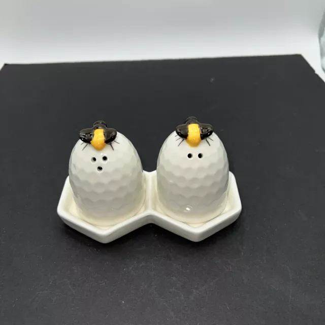 Bee Hive Salt and Pepper Shakers with Tray 3"