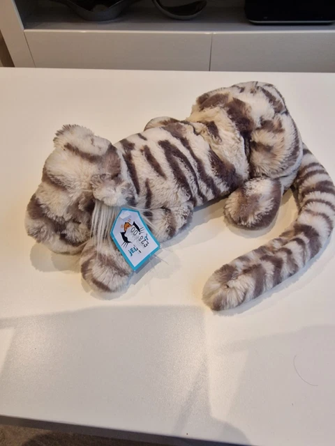 JELLYCAT - Little Sacha Snow Tiger - Soft Cream & Grey Stripe Wild Cat ...